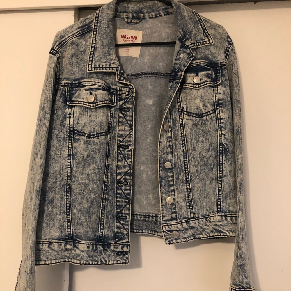 Acid wash jean jacket